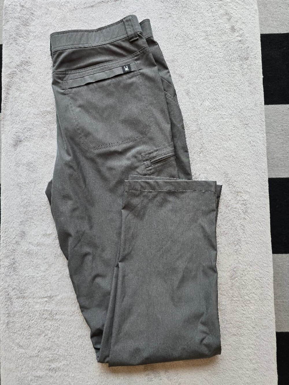 Spyder like new pants chino grey outdoor 34/34